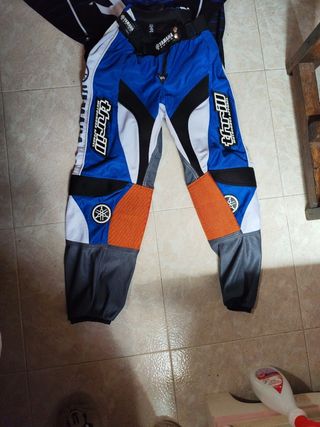 Equipación Motocross Yamaha