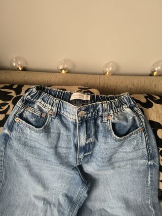 Pantalón Stradivarius 