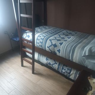 Se vende dormitorio con poco uso