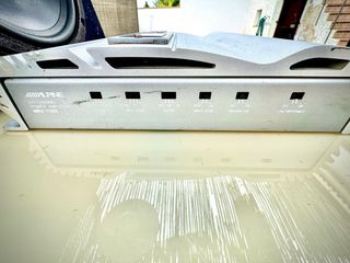 Etapa Alpine V12 y Subwofer MacAudio 10 pulgadas