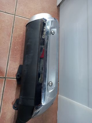 Escape Suzuki Burgman 400 (2007)