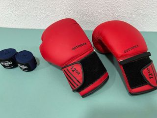 Guantes y vendas de boxeo