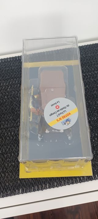 Coche Tintín 1:24 escala