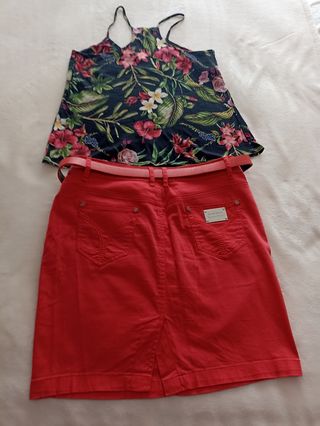 Conjunto chica talla 40 camisa y falda con cinturó