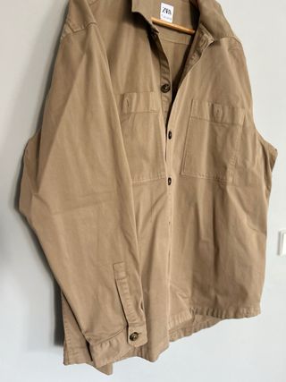 Sobrecamisa Zara beige - Talla L