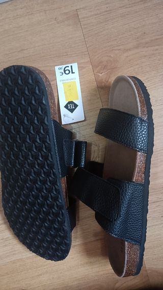 Chanclas negras piel hombre talla 44