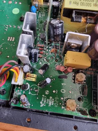 Polk Subwoofer PSW125 Averiado