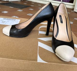 Zapatos Zara Basic tacón bicolor