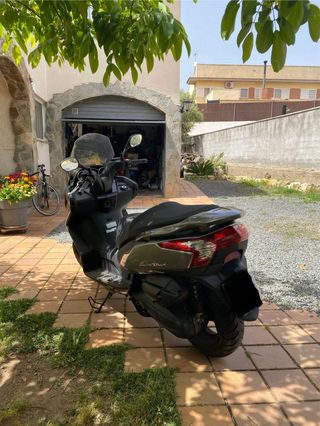 Kymco Super Dink 125 - Scooter