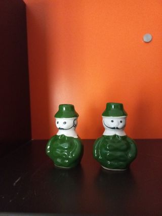 2 figuras cerámicas porta-palillos