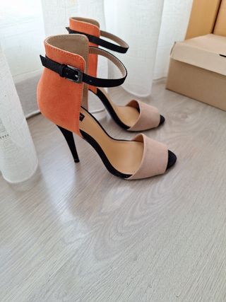 Zapatos tacón mujer Zara. Talla 36