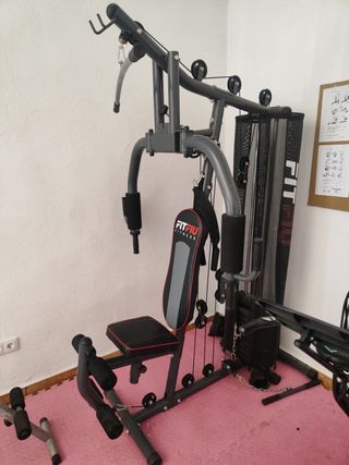 Gimnasio deporte pesa