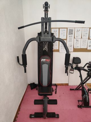 Gimnasio deporte pesa