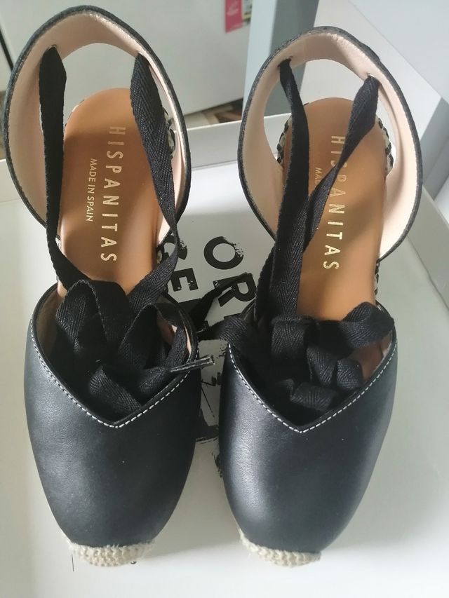 Cuñas Hispanitas negras 36