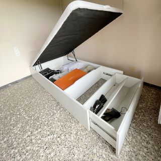 Cama