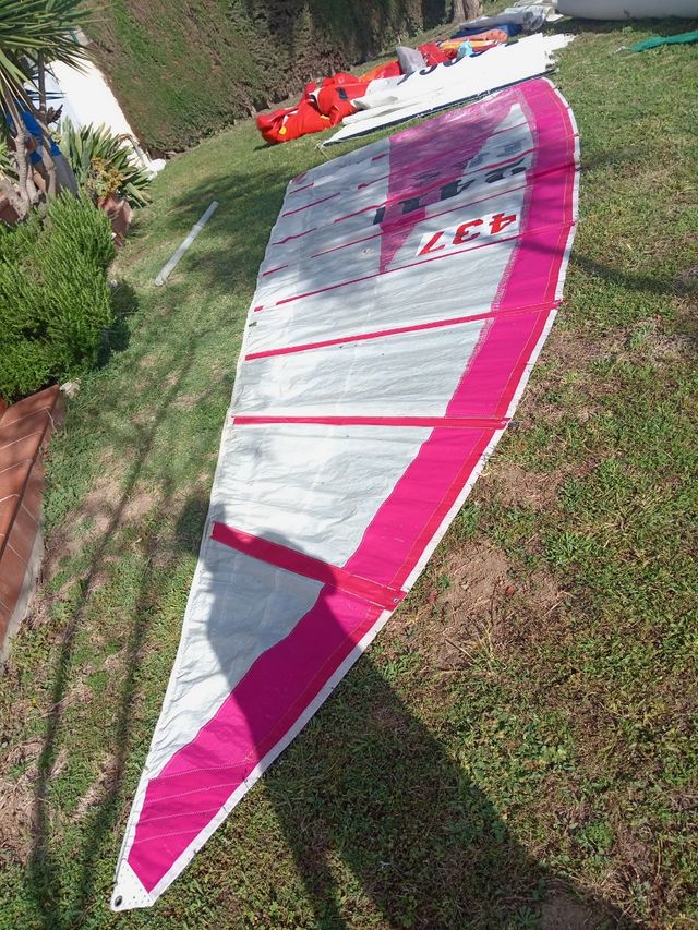 Vela mayor de catamaran H16