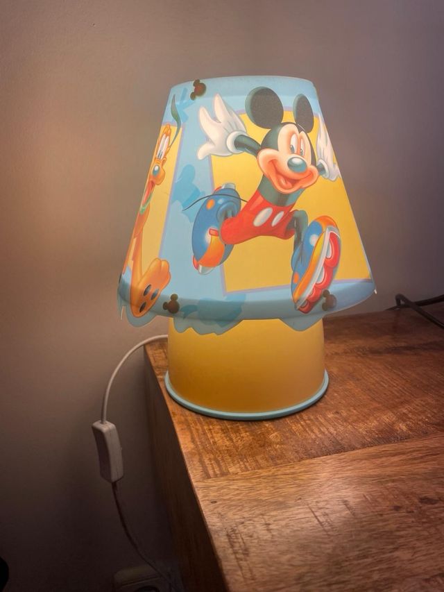 Lampara mesita infantil disney
