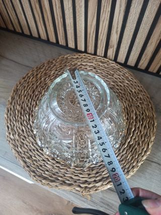 Antiguo plato de fruta