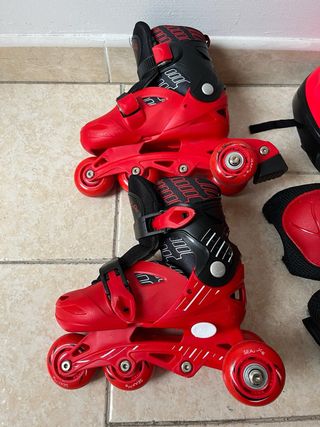 PATINES EN LÍNEA CON ACCESORIOS