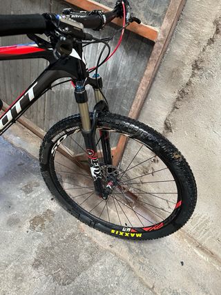 Bicicleta Scott Scale 910