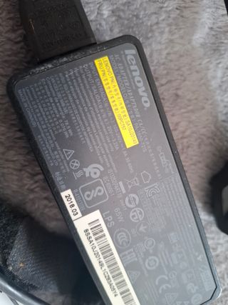 Portátil Lenovo táctil - pantalla dañada func