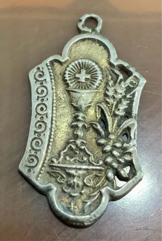 Medalla plata antigua (1900) Primera Comunión