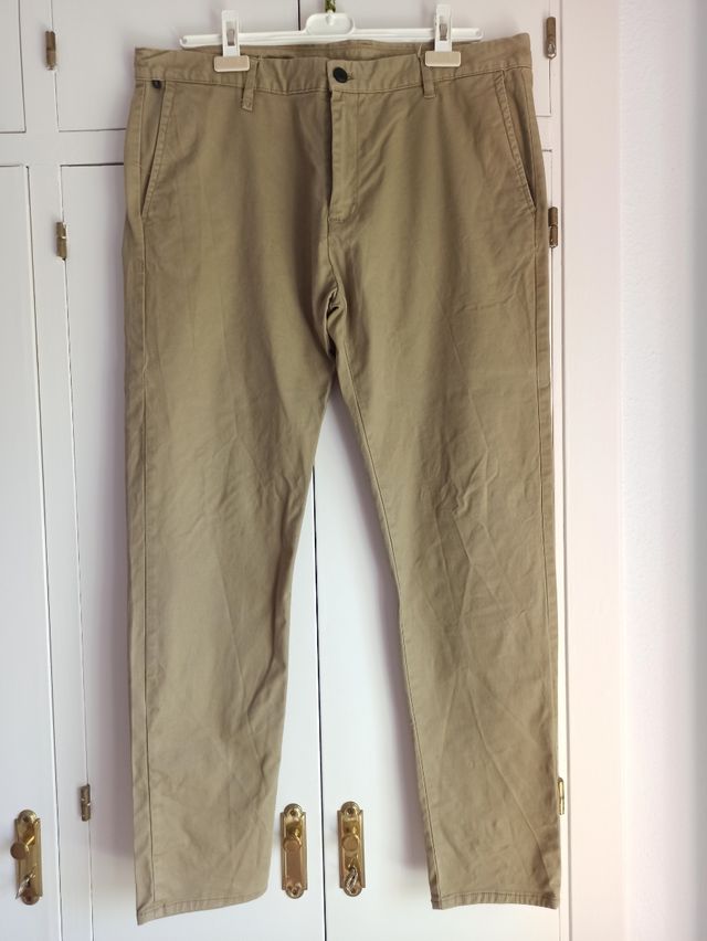 Pantalón Zara t. 46 chino camel hombre