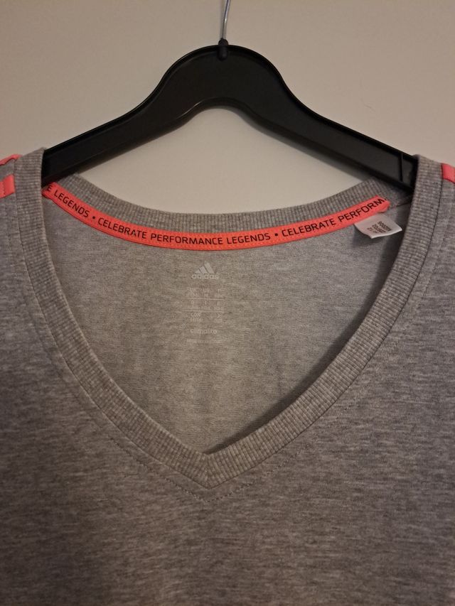 Camiseta Adidas mujer gris-rosa, talla S