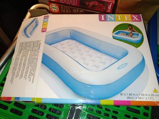 Piscina-bañera hinchable para bebés