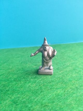 Strega in stile Warhammer