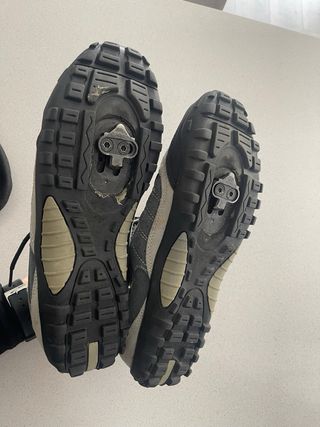 ZAPATILLAS CICLO INDOOR  MUJER CON SILLÍN