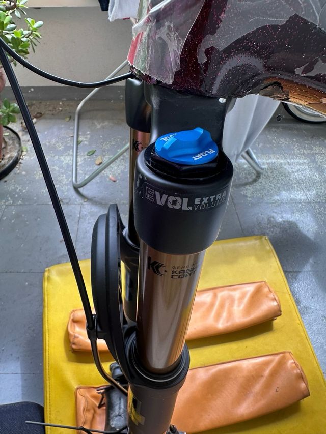 BICICLETA SCOTT SPARK RC SL 2023 ACCIDENTADA