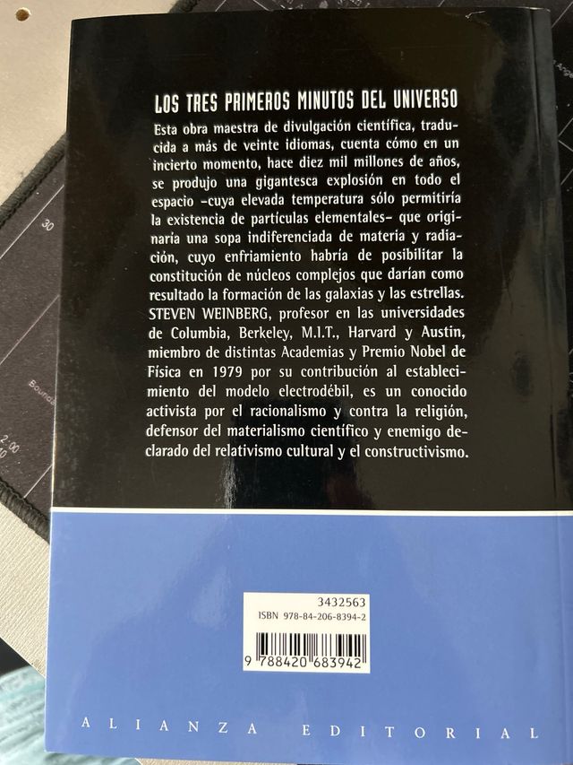 Los tres primeros minutos del universo (Spanish...