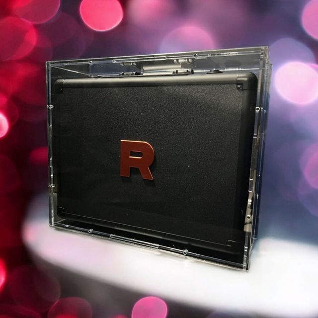 Case acrílico Maletin Glory Of Team Rockey Japón