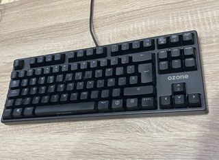Teclado Mecánico RGB Ozone