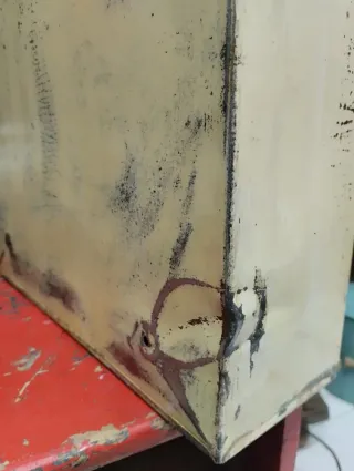 SOLO HOY Botiquín vintage metal blanco