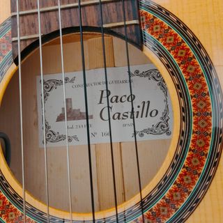 OFERTA INCREIBLE! GUITAR Paco Castillo Model 233FT