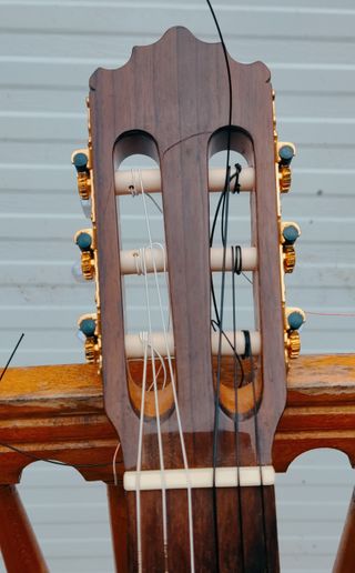 OFERTA INCREIBLE! GUITAR Paco Castillo Model 233FT