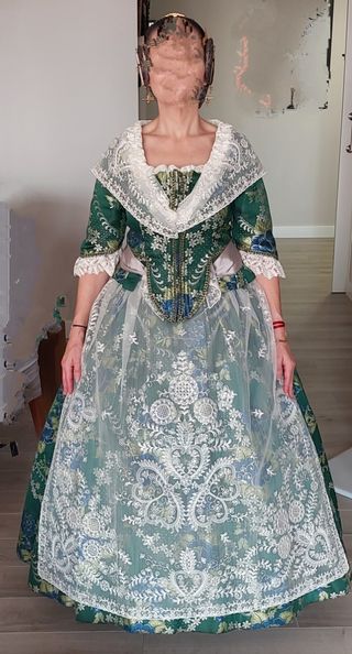 Traje Fallera: Verde, azul, gris