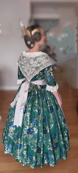 Traje Fallera: Verde, azul, gris