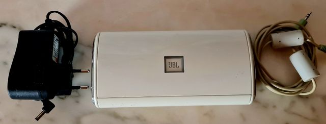 Altavoces portátiles JBL 