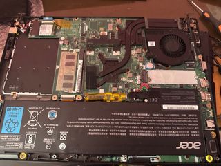 Acer TravelMate P648 G2 MG - Piezas