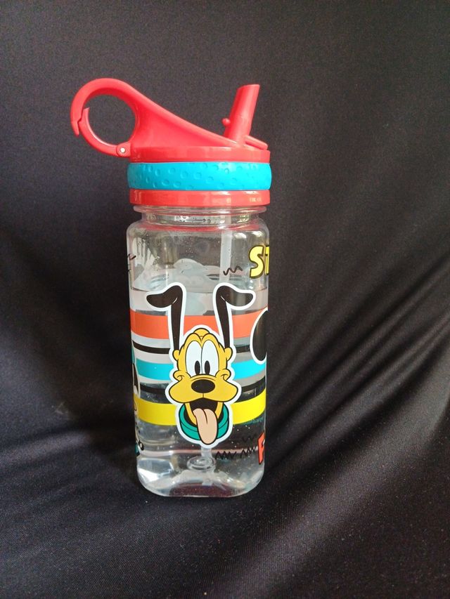 Cantimplora con gancho