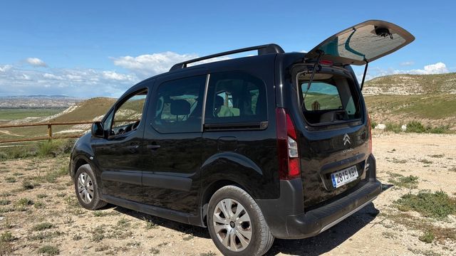 Citroen Berlingo 2017 Porton y techo solar