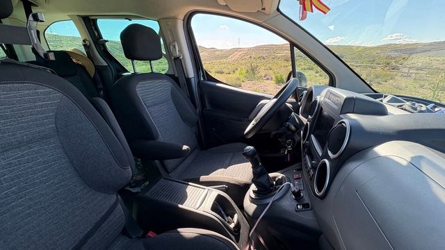 Citroen Berlingo 2017 Porton y techo solar