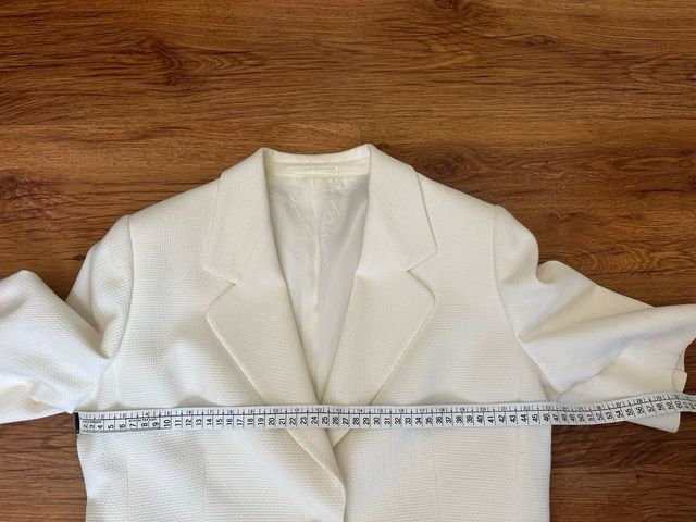 Burberry costume blazer con gonna tg.M. perla