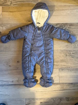 Buzo de nieve con forro de peluche para bebé