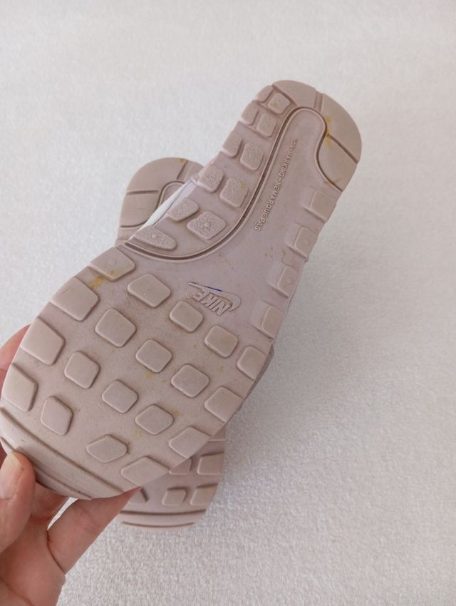 Deportivas Nike con velcro