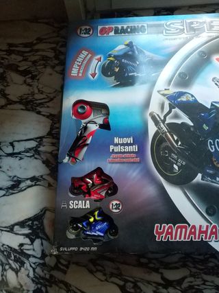 Moto Yamaha GP Racing Speedrace 1:32