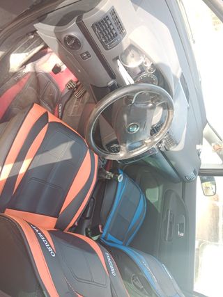 SEAT Alhambra 2025